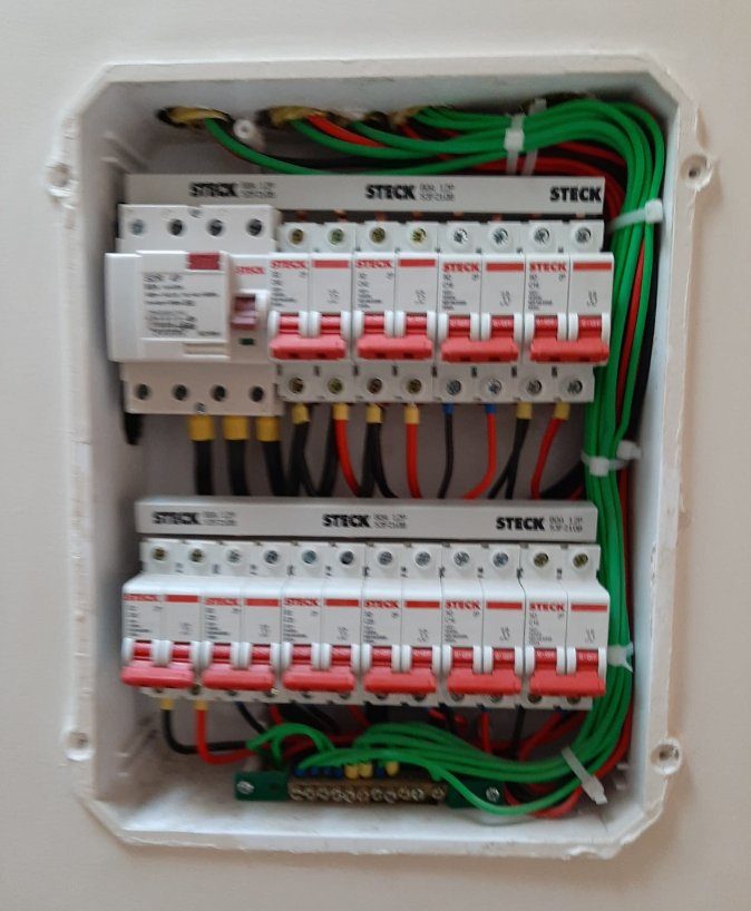 Registro de obra elétrica Tom Eletricista 12