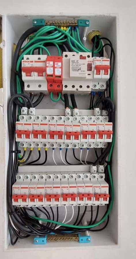 Registro de obra elétrica Tom Eletricista 20